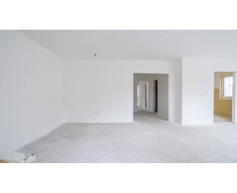 Novogradnja Autokomanda, Savski venac - Mokranjčeva 7