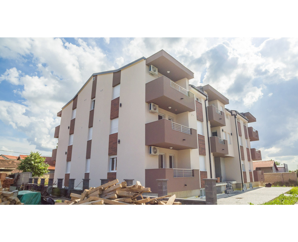 Novogradnja Zemun - Nova zgrada u ulici Lugarska bb - Beograd