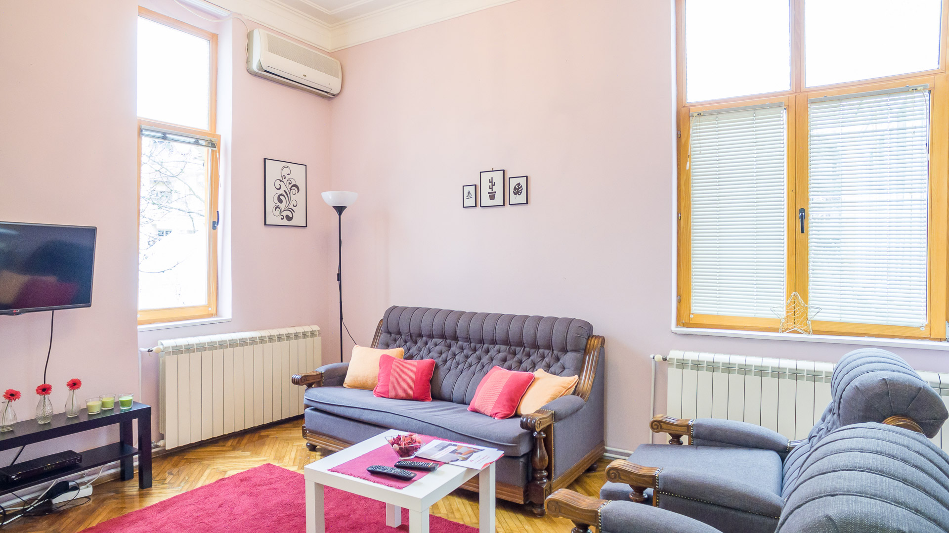 Charming one-and-a-half room apartment near Farmers' market Kalenić 