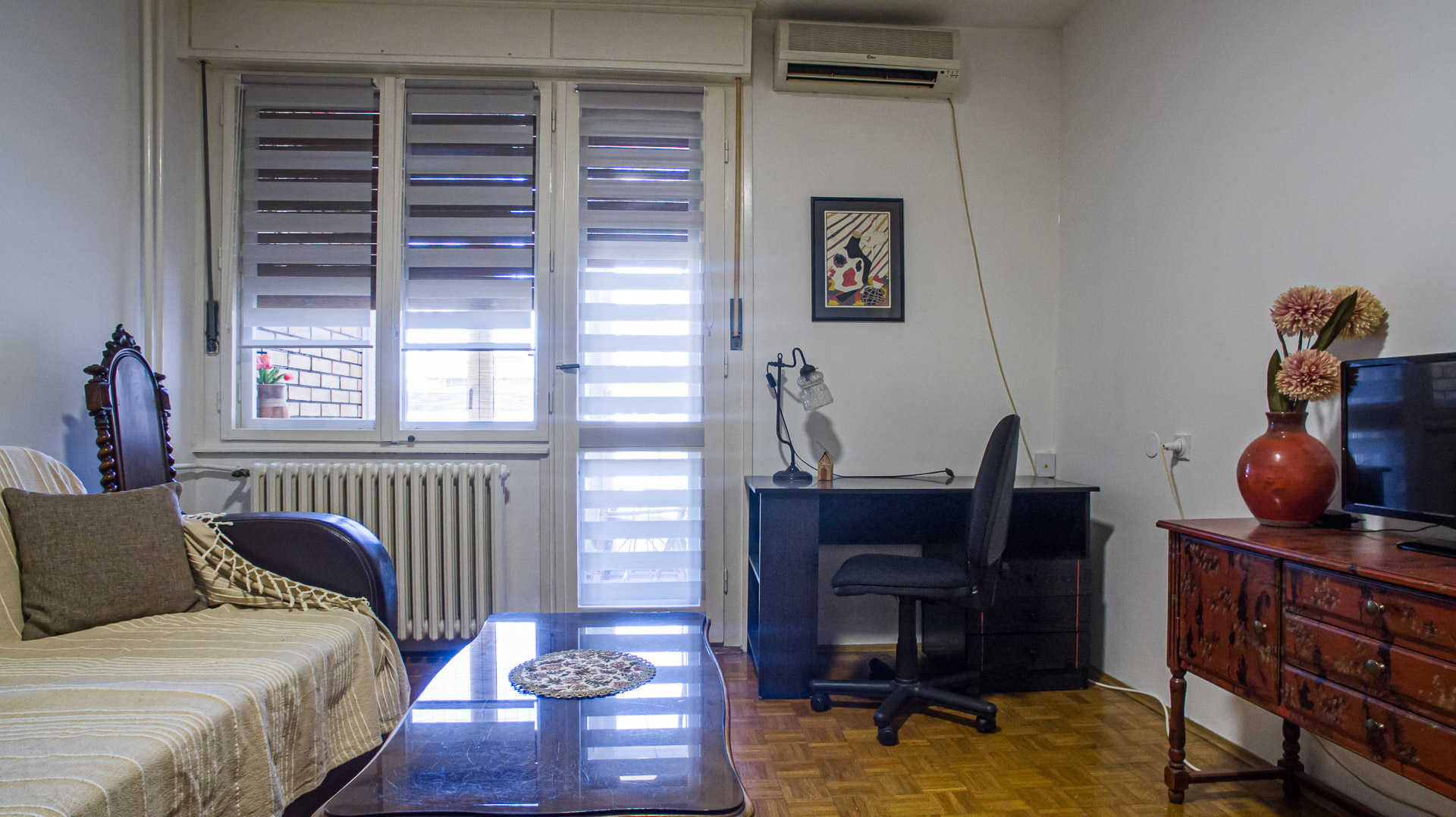 Dnevni boravak, prodaja stana Podbara