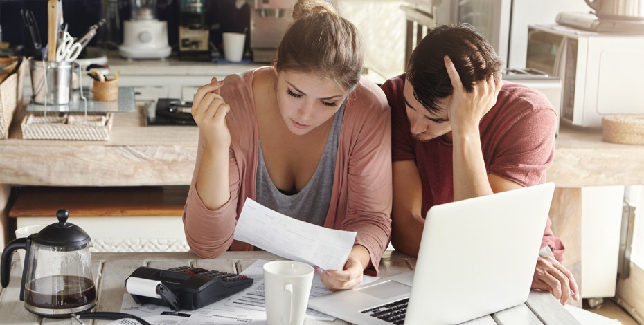 Who actually pays the absolute rights transfer tax?