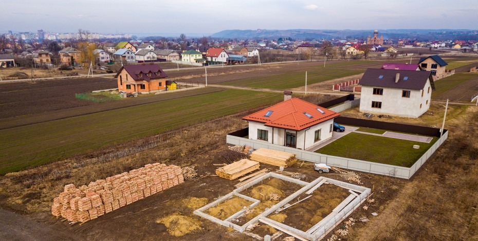 Načelo jedinstva nepokretnosti, mrtvo slovo na papiru