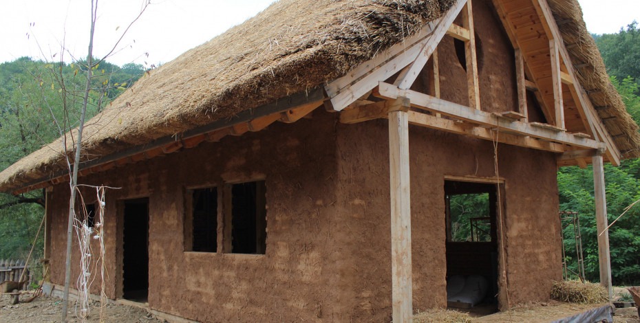 Zemljana arhitektura u Srbiji